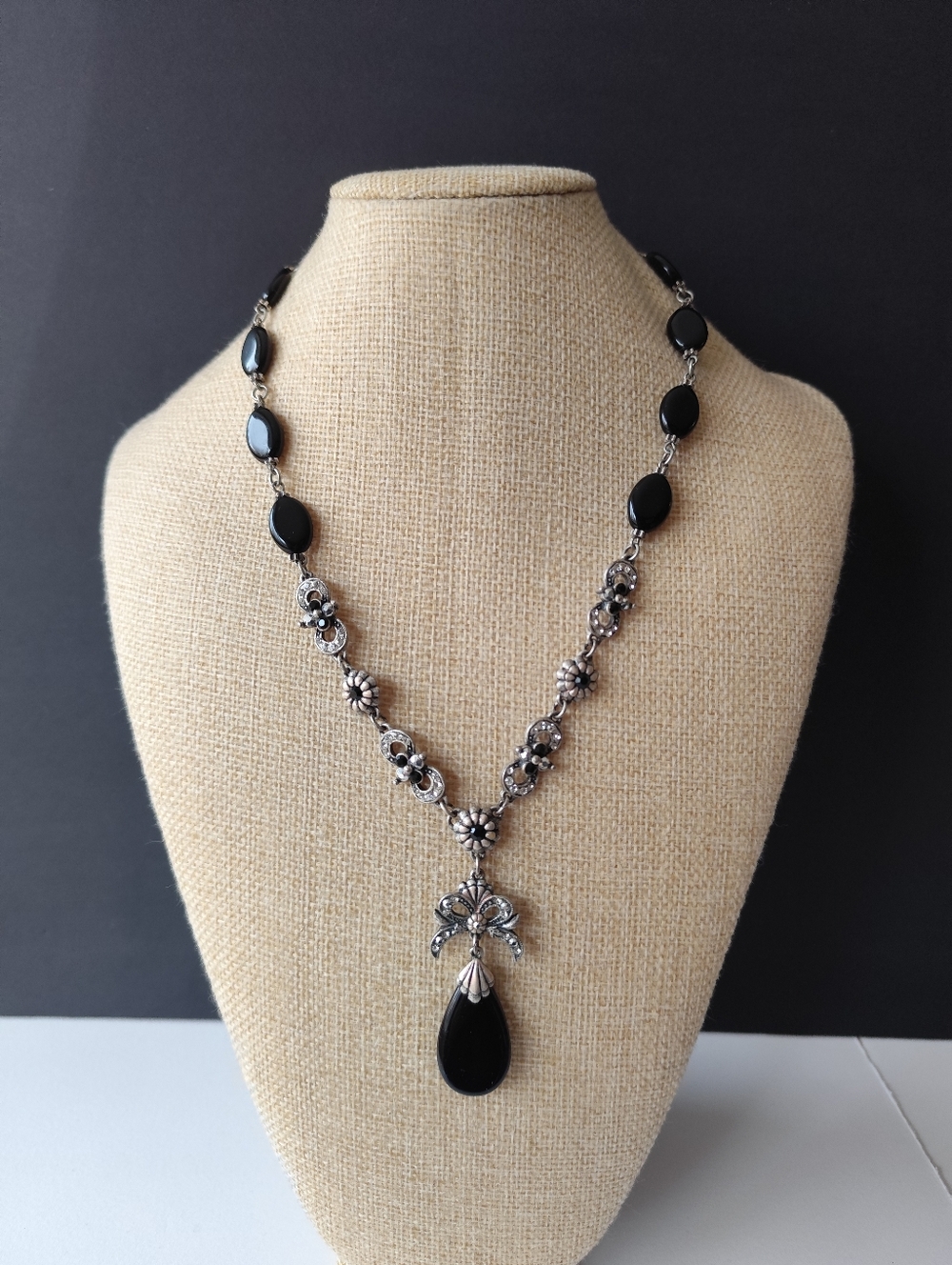 Vintage SWEET ROMANCE USA 18” Black Onyx and Crystal Necklace